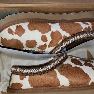 Ugg tasman cow print Womans size 10